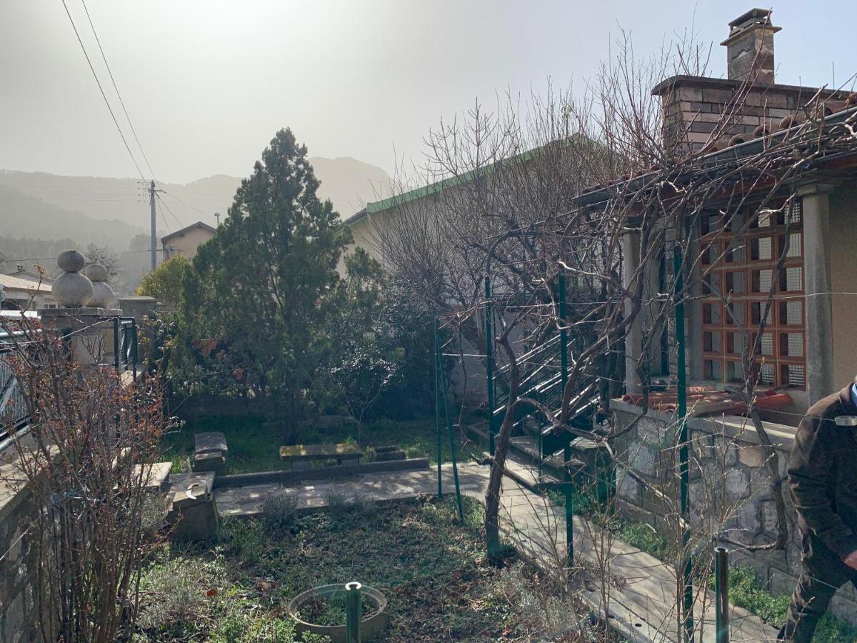 Villa Helena Digne-les-Bains Exterior photo
